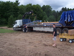 20040811_SteelDelivery